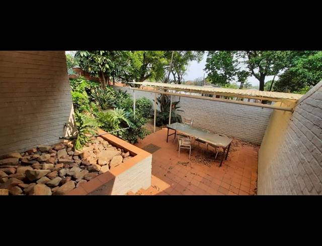 3 BEDROOM PROPERTY TO RENT IN MUCKLENEUK